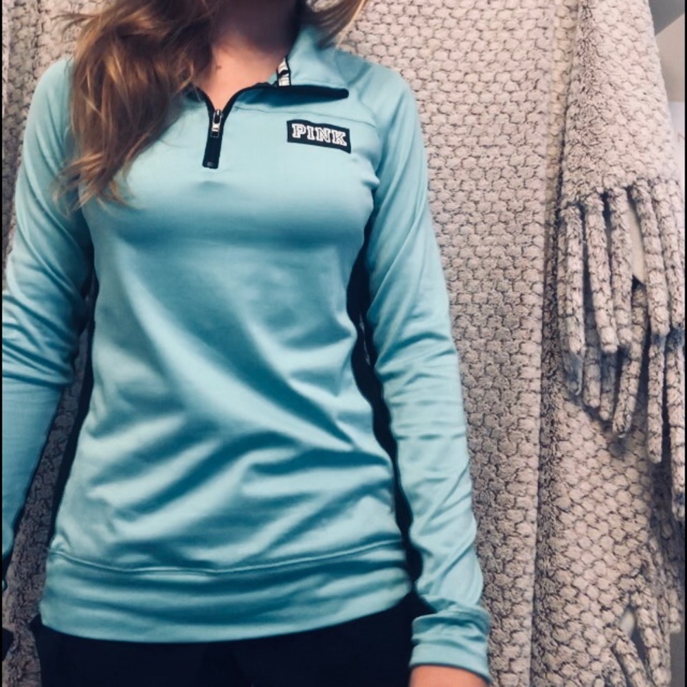 Blue pull over, Athletic wear